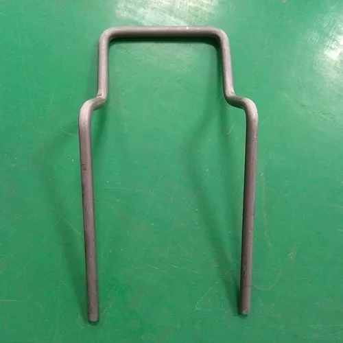 Pieza de alambre formado, ejemplo 1